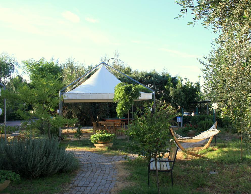 Villaggio Turistico Residence Delfino Vieste Extérieur photo